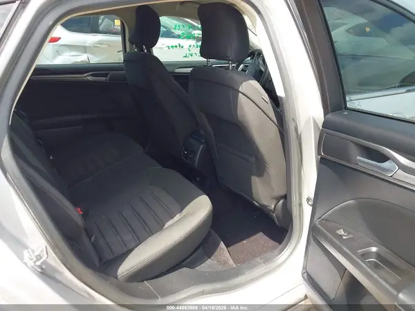 3FA6P0HD1HR367004 2017 FORD FUSION - Image 8