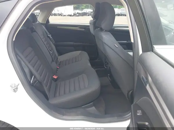 3FA6P0HD1HR371649 2017 FORD FUSION - Image 8