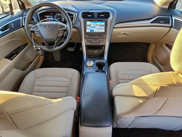 3FA6P0HD1HR371960 2017 FORD FUSION - Image 8