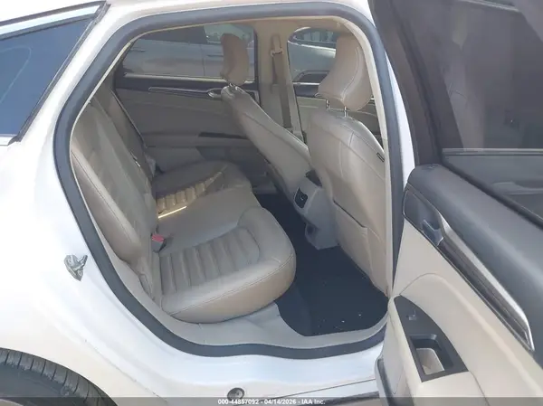 3FA6P0HD1HR378245 2017 FORD FUSION - Image 8