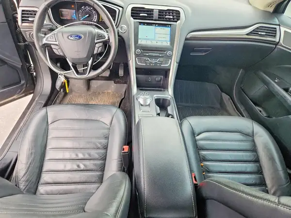 3FA6P0HD1HR401135 2017 FORD FUSION - Image 8