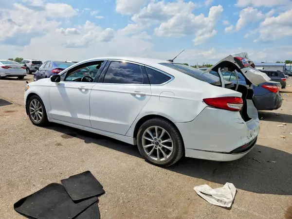 3FA6P0HD1HR401524 2017 FORD FUSION - Image 2