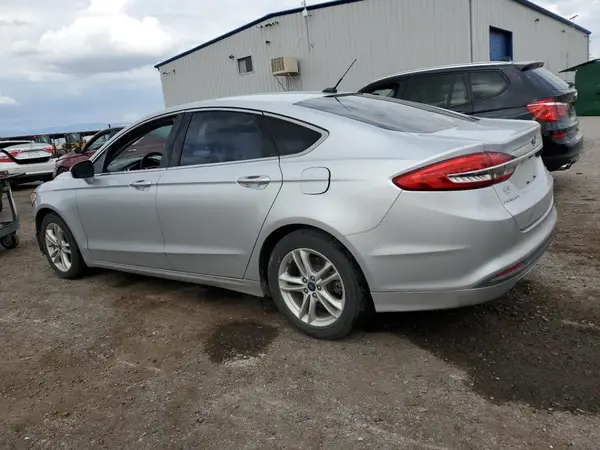 3FA6P0HD1JR104582 2018 FORD FUSION - Image 2