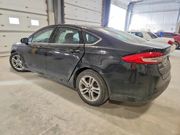 3FA6P0HD1JR114979 2018 FORD FUSION - Image 2