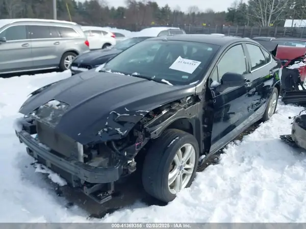 3FA6P0HD1JR135069 2018 FORD FUSION - Image 2