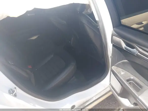 3FA6P0HD1JR135184 2018 FORD FUSION - Image 8
