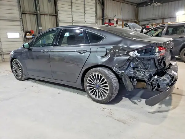 3FA6P0HD1JR135587 2018 FORD FUSION - Image 2