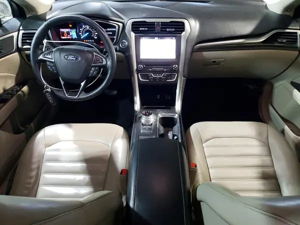 3FA6P0HD1JR135587 2018 FORD FUSION - Image 8