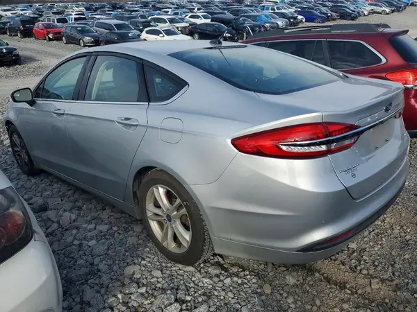 3FA6P0HD1JR157427 2018 FORD FUSION - Image 2