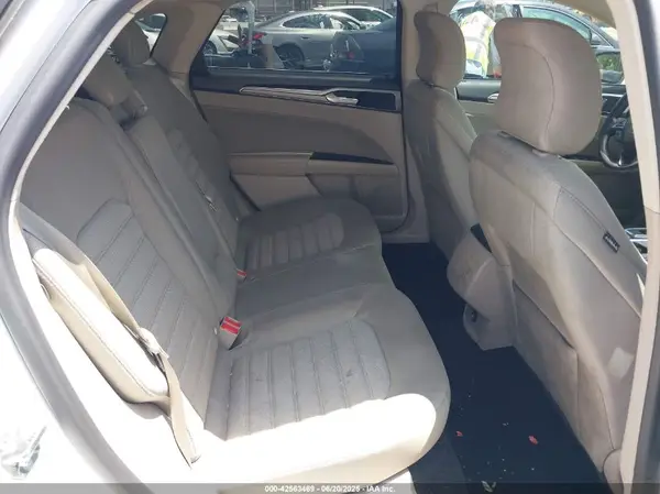3FA6P0HD1JR162742 2018 FORD FUSION - Image 8