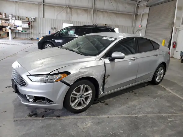 3FA6P0HD1JR176592 2018 FORD FUSION - Image 1