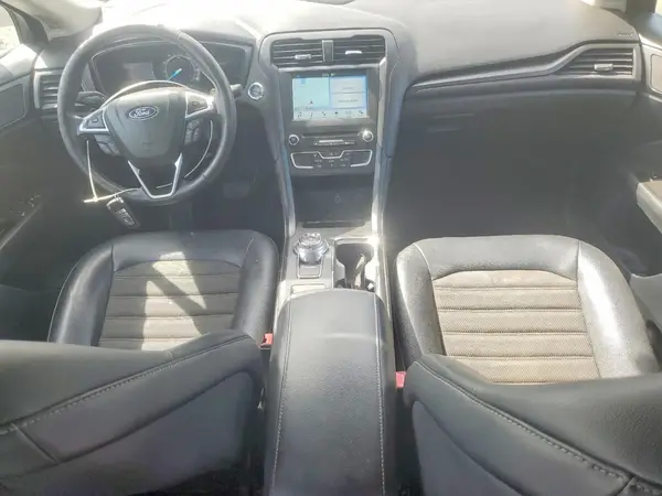 3FA6P0HD1JR183946 2018 FORD FUSION - Image 8