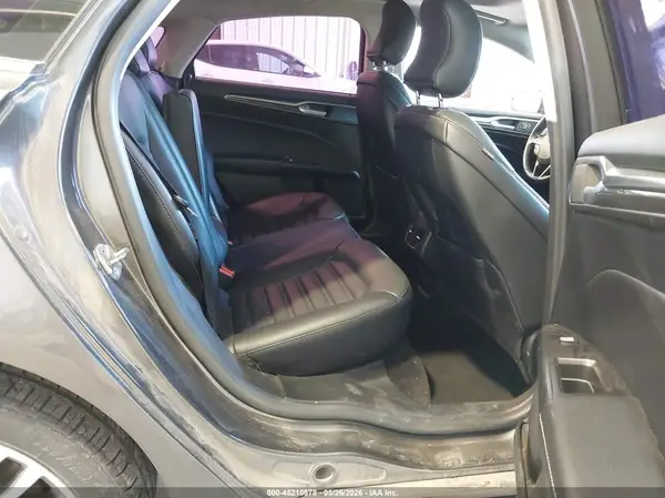 3FA6P0HD1JR185342 2018 FORD FUSION - Image 8
