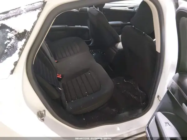 3FA6P0HD1JR186863 2018 FORD FUSION - Image 8