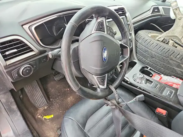 3FA6P0HD1JR187107 2018 FORD FUSION - Image 8