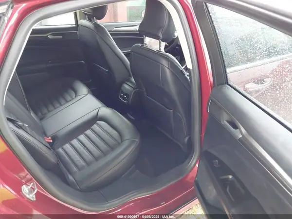3FA6P0HD1JR200759 2018 FORD FUSION - Image 8