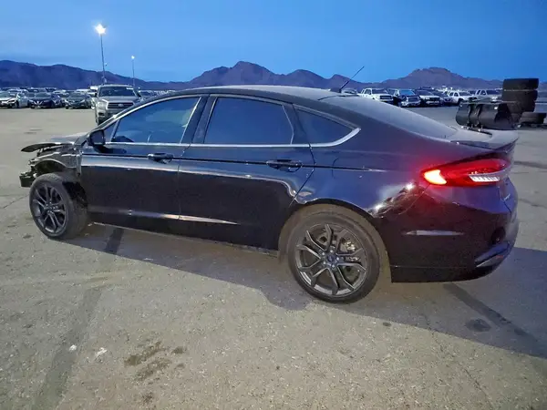 3FA6P0HD1JR204763 2018 FORD FUSION - Image 2