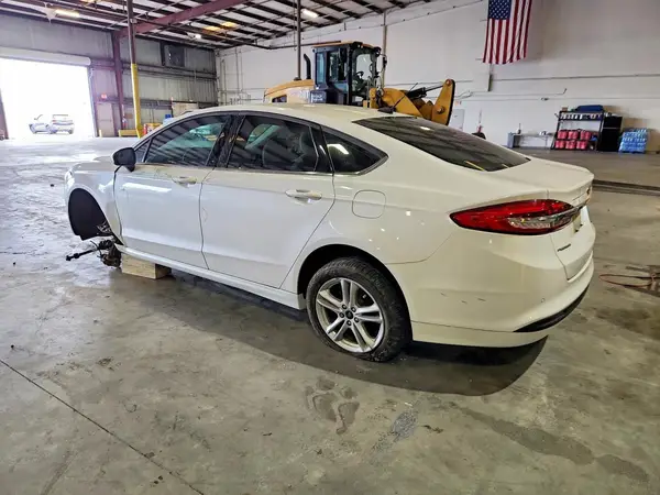 3FA6P0HD1JR210353 2018 FORD FUSION - Image 2