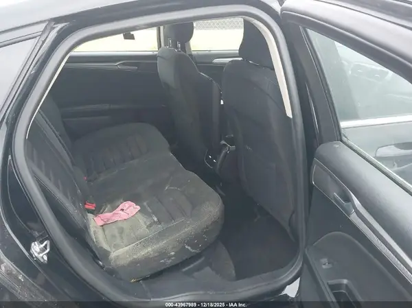 3FA6P0HD1JR212409 2018 FORD FUSION - Image 8