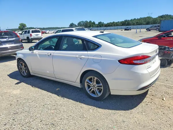 3FA6P0HD1JR212927 2018 FORD FUSION - Image 2