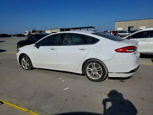 3FA6P0HD1JR213575 2018 FORD FUSION - Image 2