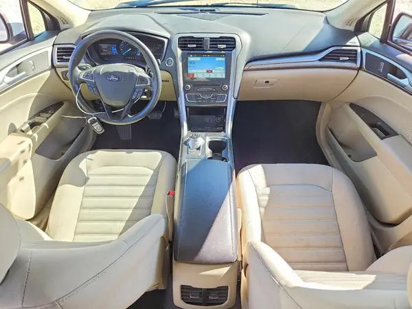 3FA6P0HD1JR214063 2018 FORD FUSION - Image 8