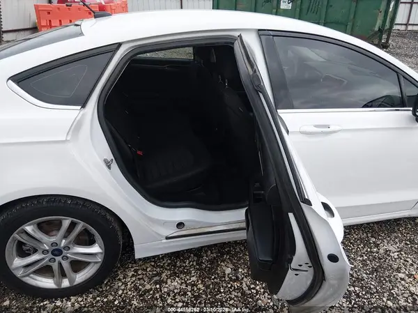3FA6P0HD1JR218078 2018 FORD FUSION - Image 8