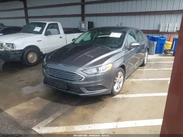 3FA6P0HD1JR223183 2018 FORD FUSION - Image 2