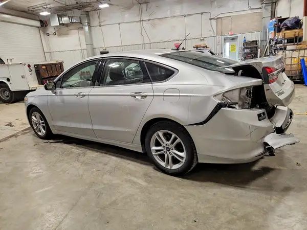 3FA6P0HD1JR223863 2018 FORD FUSION - Image 2