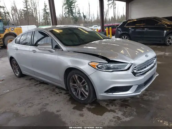 3FA6P0HD1JR227105 2018 FORD FUSION - Image 1