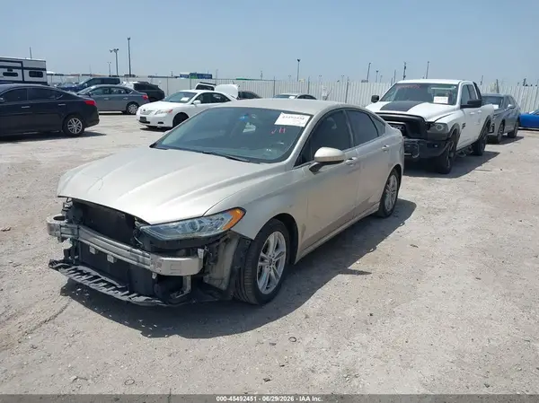 3FA6P0HD1JR231817 2018 FORD FUSION - Image 2