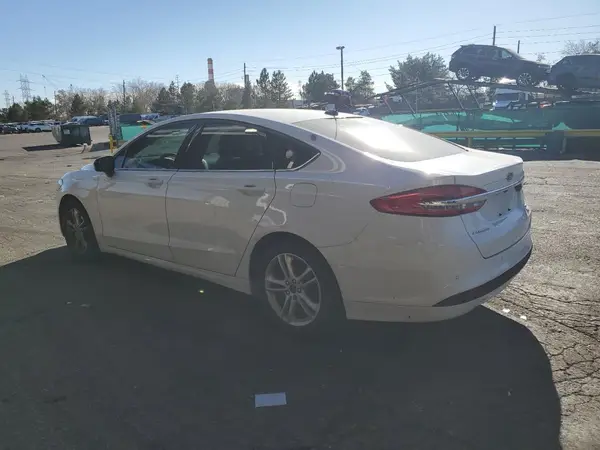 3FA6P0HD1JR231879 2018 FORD FUSION - Image 2