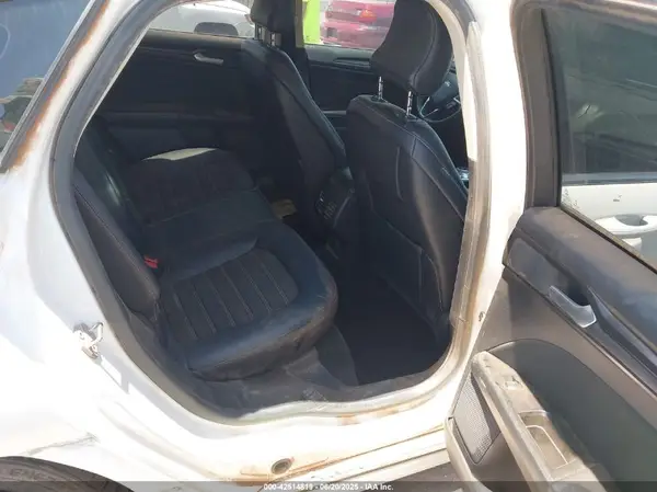3FA6P0HD1JR232840 2018 FORD FUSION - Image 8