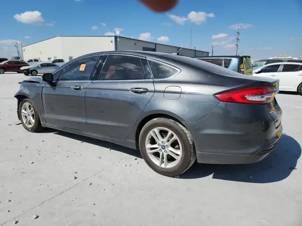 3FA6P0HD1JR240324 2018 FORD FUSION - Image 2
