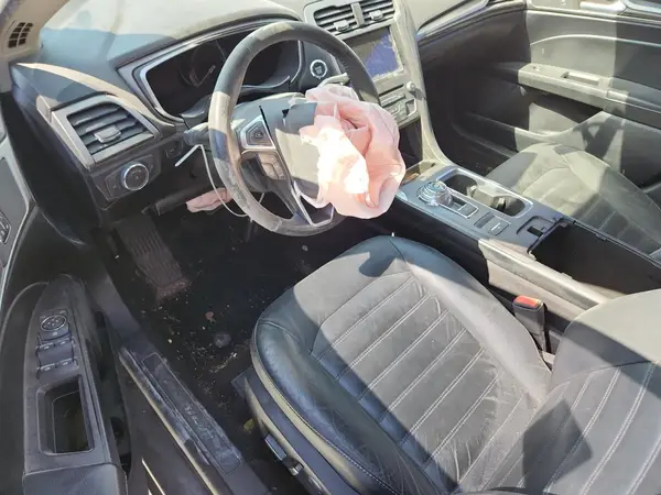 3FA6P0HD1JR240324 2018 FORD FUSION - Image 8