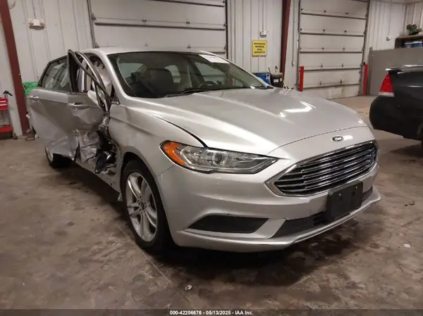 3FA6P0HD1JR243112 2018 FORD FUSION - Image 1