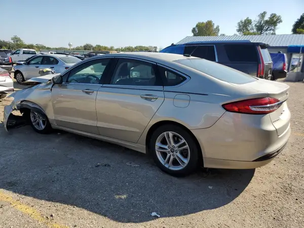 3FA6P0HD1JR259813 2018 FORD FUSION - Image 2