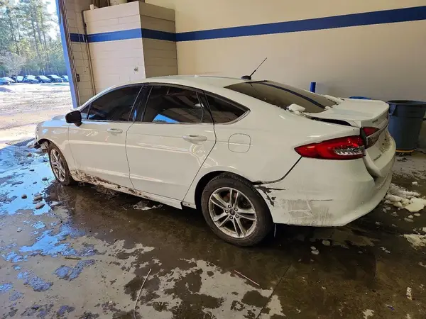 3FA6P0HD1JR264400 2018 FORD FUSION - Image 2
