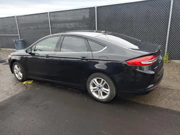 3FA6P0HD1JR266423 2018 FORD FUSION - Image 2