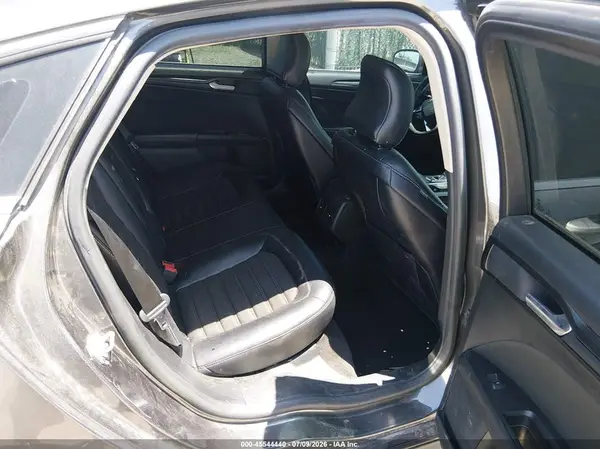 3FA6P0HD1JR268026 2018 FORD FUSION - Image 8