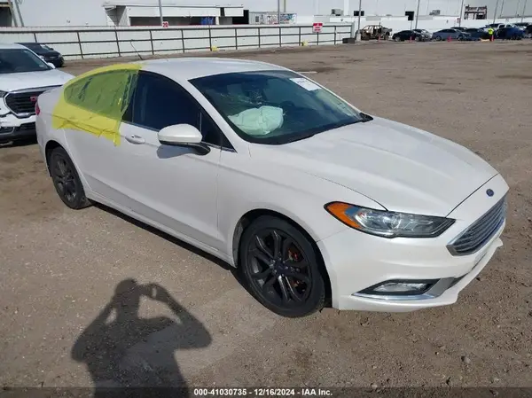 3FA6P0HD1JR276353 2018 FORD FUSION - Image 1