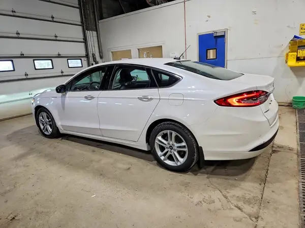 3FA6P0HD1JR281133 2018 FORD FUSION - Image 2