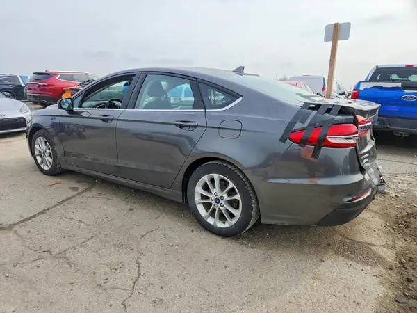3FA6P0HD1KR102624 2019 FORD FUSION - Image 2