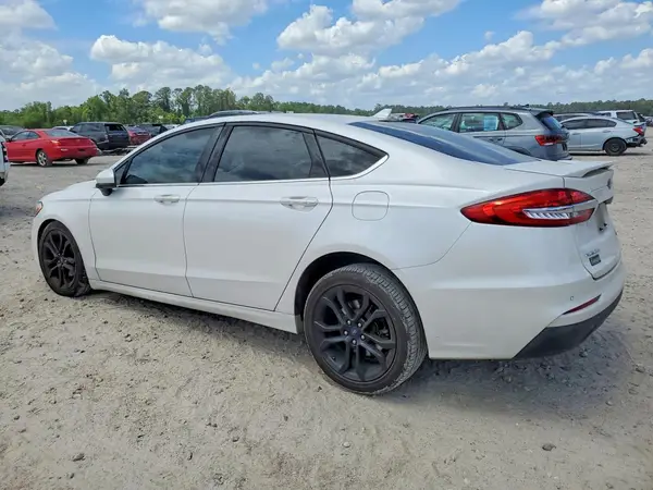 3FA6P0HD1KR103238 2019 FORD FUSION - Image 2