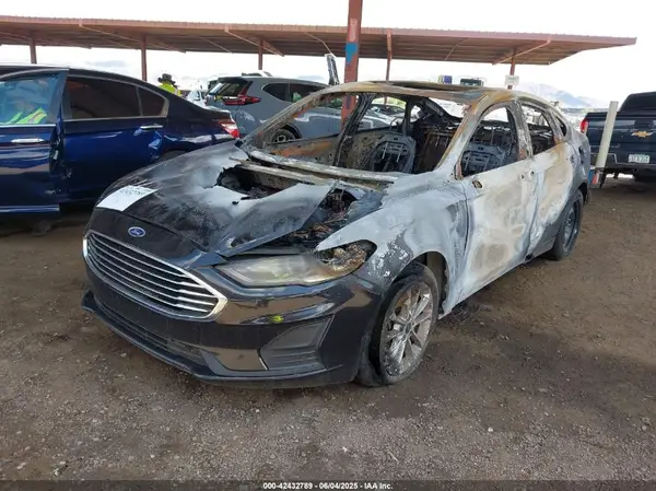 3FA6P0HD1KR112229 2019 FORD FUSION - Image 2