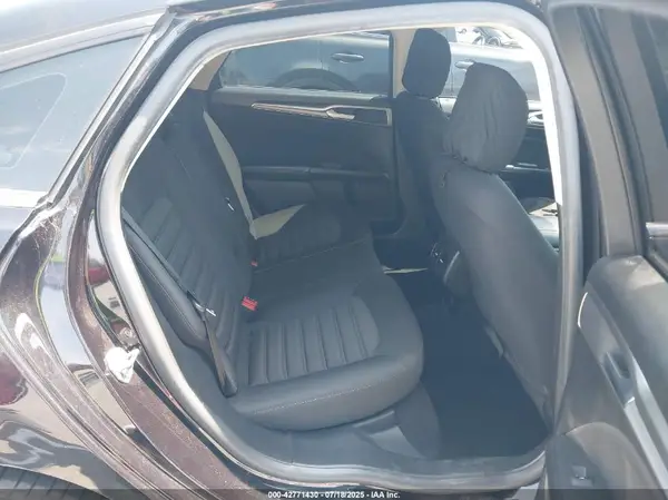 3FA6P0HD1KR114580 2019 FORD FUSION - Image 8