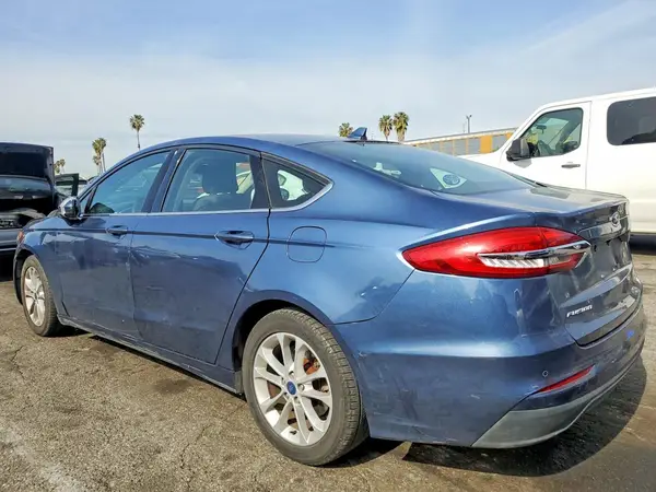 3FA6P0HD1KR114613 2019 FORD FUSION - Image 2