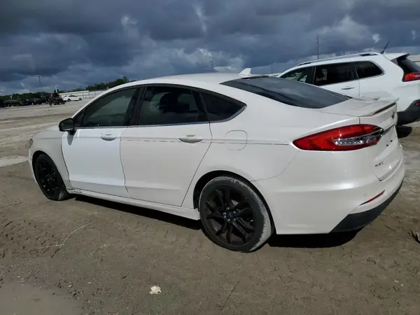 3FA6P0HD1KR127944 2019 FORD FUSION - Image 2