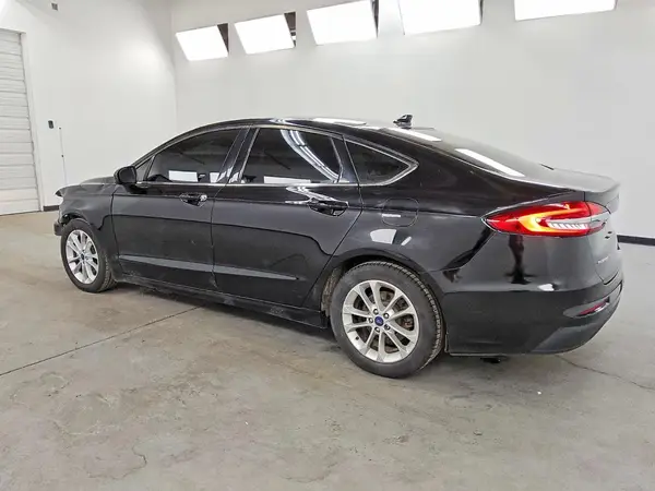 3FA6P0HD1KR133033 2019 FORD FUSION - Image 2