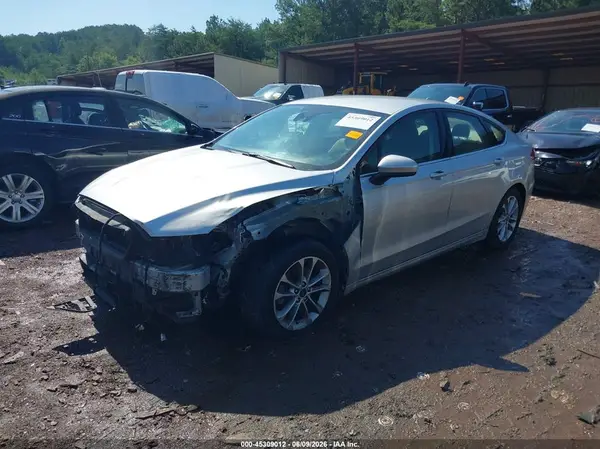 3FA6P0HD1KR145862 2019 FORD FUSION - Image 2